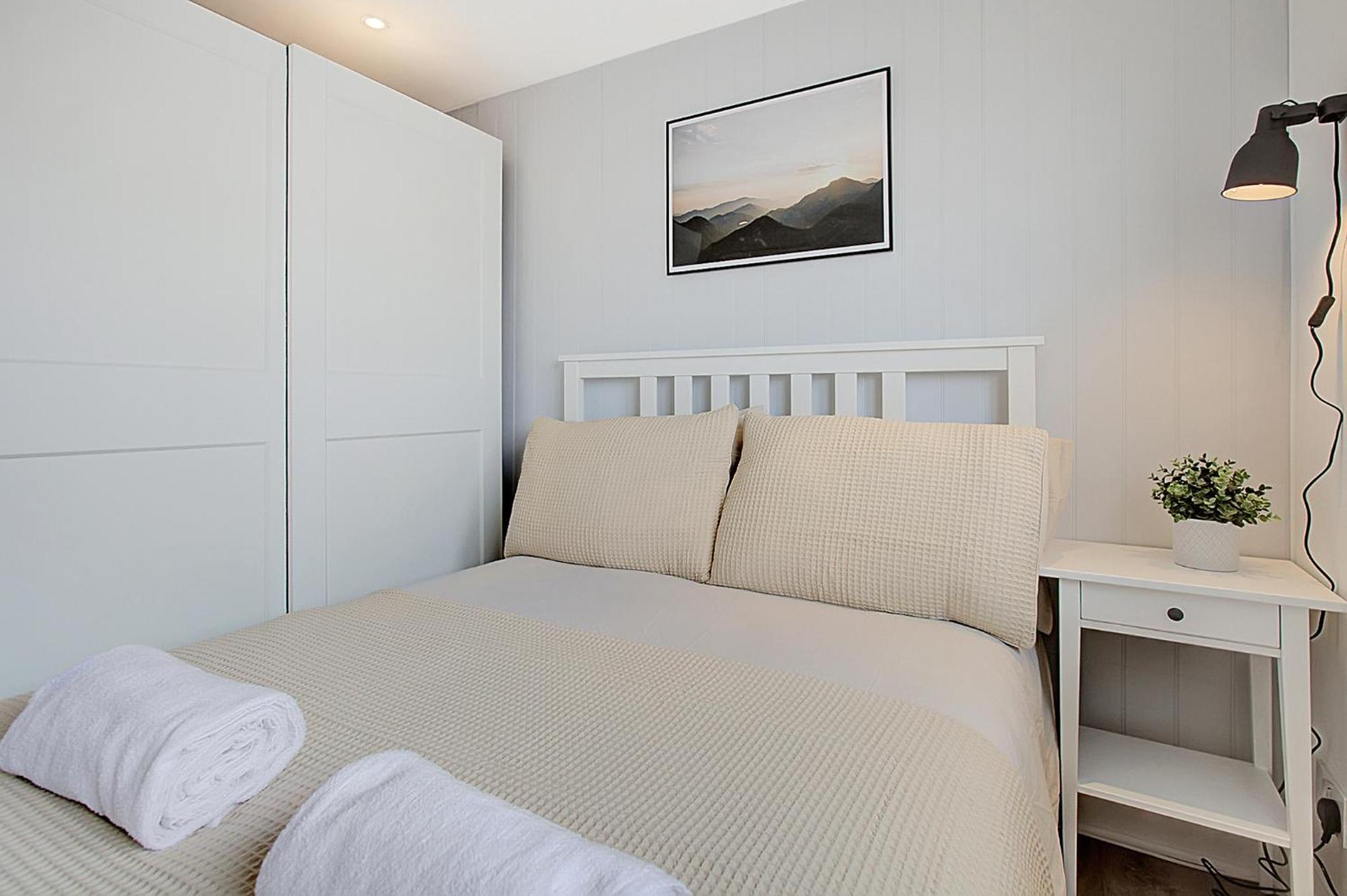 Quality Apartments Close To Tube Хендон Экстерьер фото